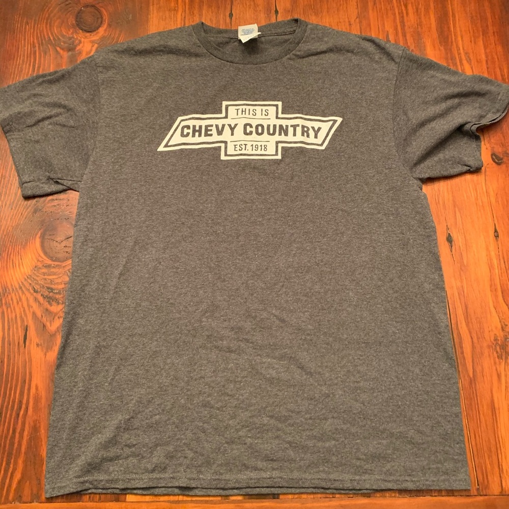 This is Chevy Country Gray T -Shirt Preowned